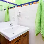 Luisa 2 * Коніль-де-ла-Фронтера